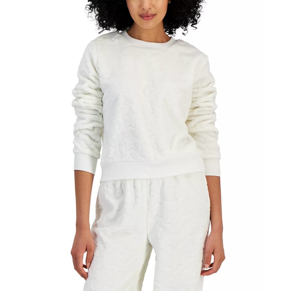 NWT Crave Fame Plush Crewneck Sweatshirt White Size M